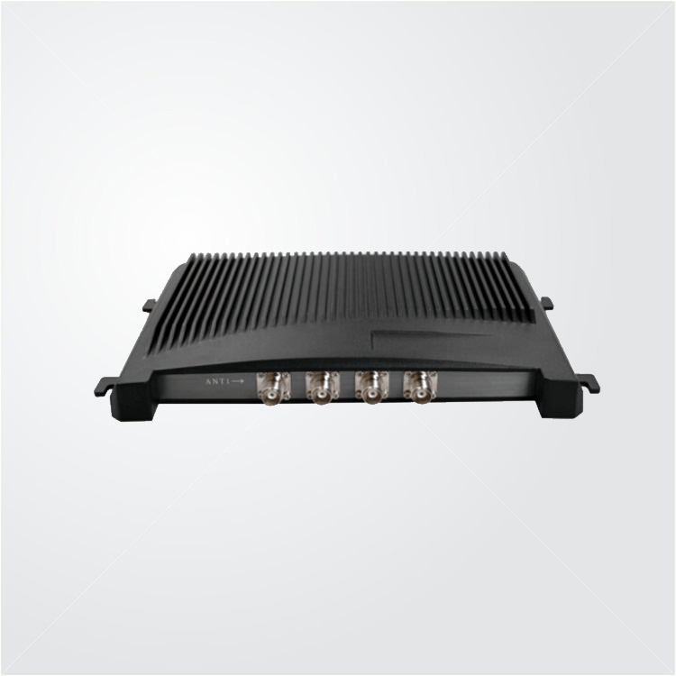 Multi-channel split UHF reader